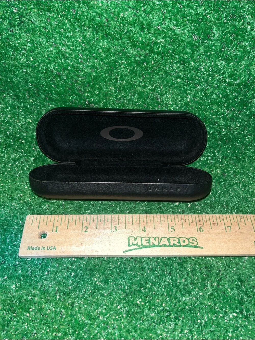 Oakley Slim Hard Case Glasses Holder Protective Storage Sunglasses Minimal Black
